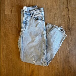 Abercrombie & Fitch Light Wash Ankle Straight Ultra High Rise Leg Jeans
